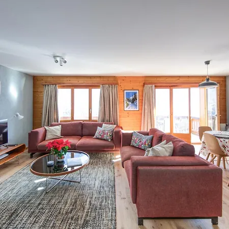 Magical Setting Exclusive Mountain Views Apartment Champéry