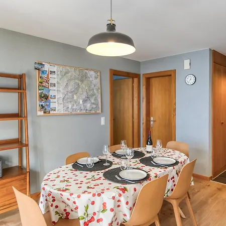 Natural Setting - Mountain Views - Champcalme 5 *